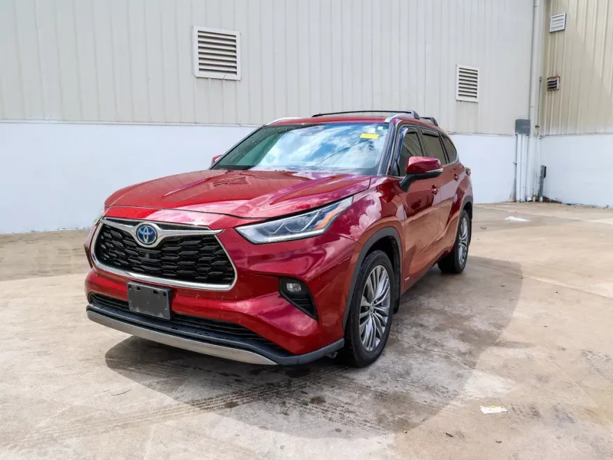 2022 Toyota Highlander Hybrid Platinum photo 1
