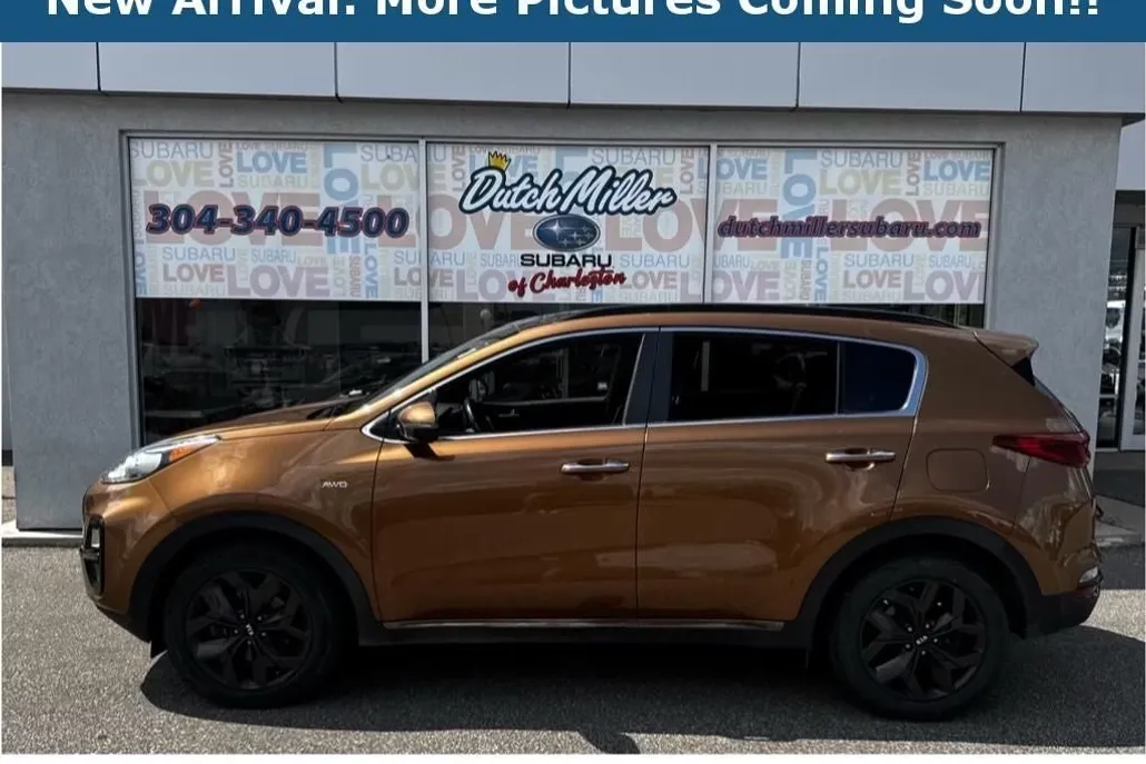 2020 Kia Sportage S photo 1