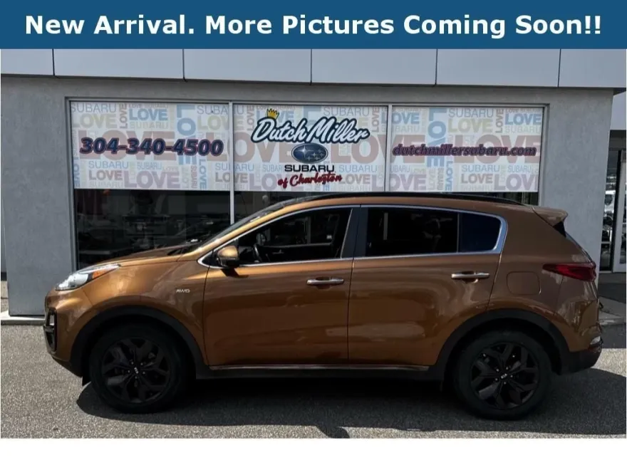 2020 Kia Sportage S photo 1