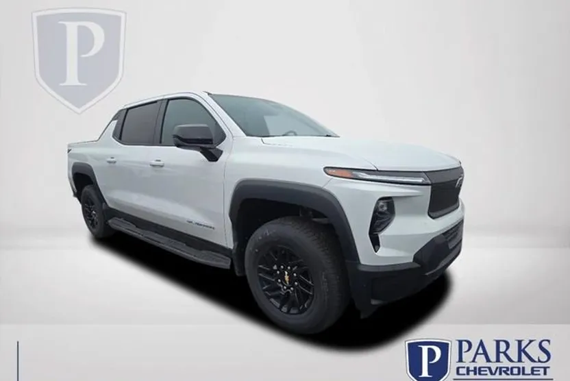 2024 Chevrolet Silverado EV Work Truck photo 1