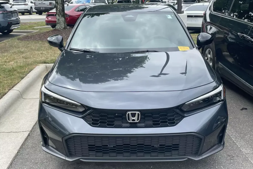 2025 Honda Civic Sport photo 1