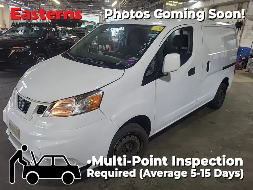 2019 Nissan NV200 SV photo 1
