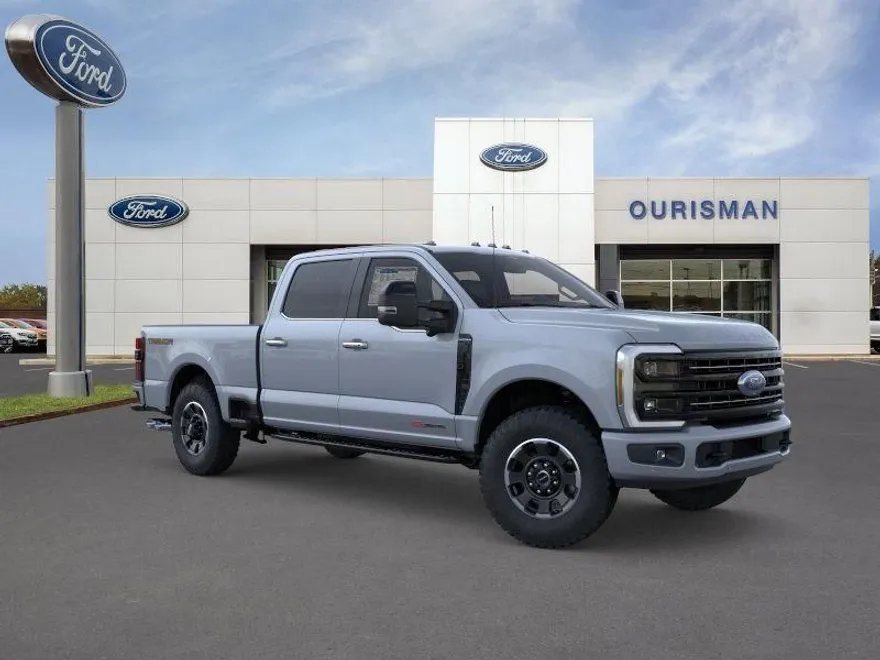 2026 Ford F-250 Platinum photo 1