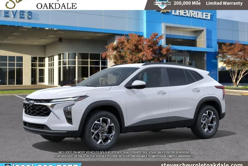 2026 Chevrolet Trax LT photo 1