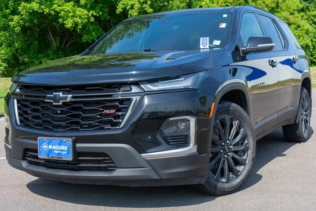 2022 Chevrolet Traverse RS photo 1