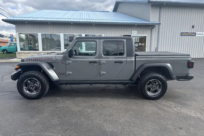 2022 Jeep Gladiator Rubicon photo 1
