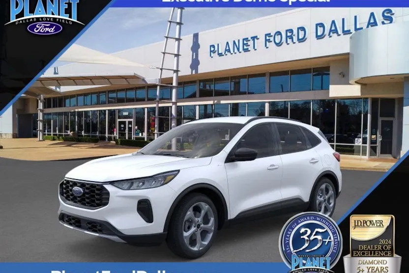 2025 Ford Escape ST-Line photo 1