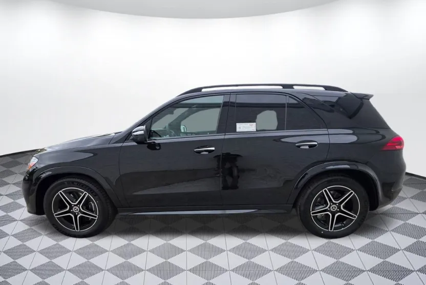 2026 Mercedes Benz GLE 350 4MATIC photo 1