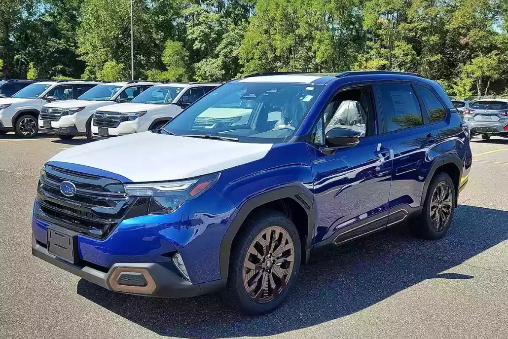 2025 Subaru Forester Sport photo 1