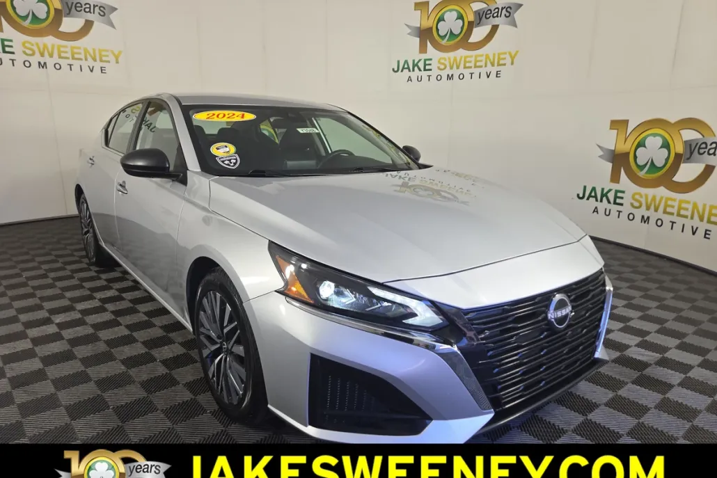 2024 Nissan Altima 2.5 SV photo 1