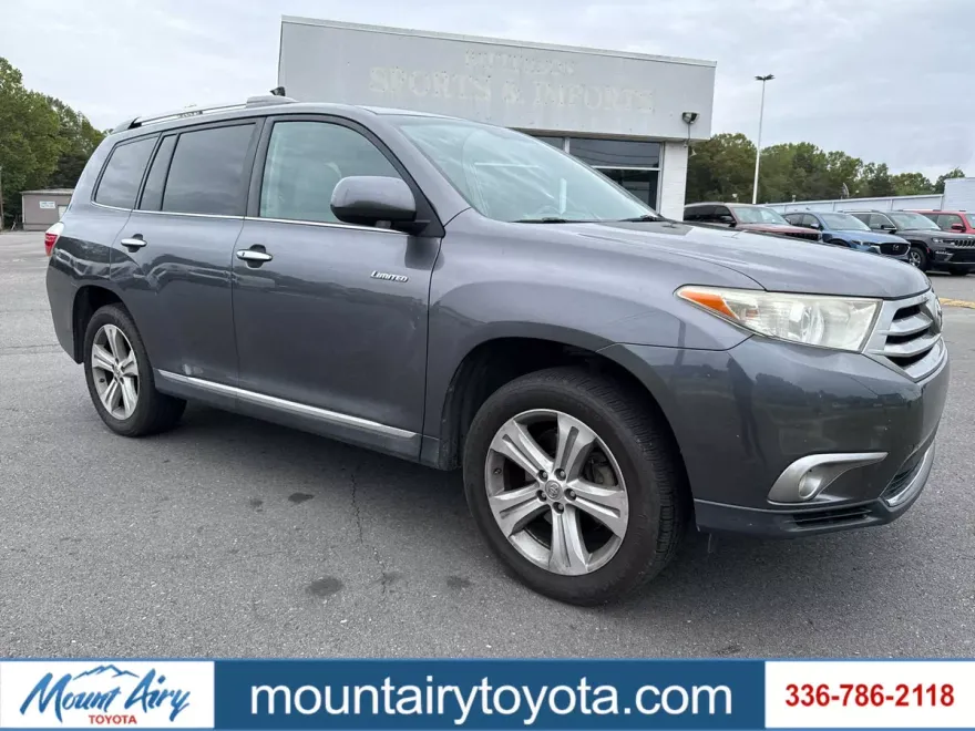 2013 Toyota Highlander Limited photo 1