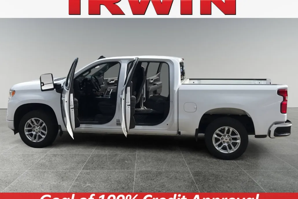 2022 Chevrolet Silverado 1500 RST photo 1