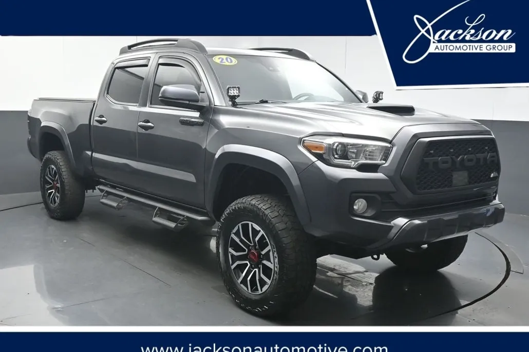 2020 Toyota Tacoma TRD Sport V6 photo 1