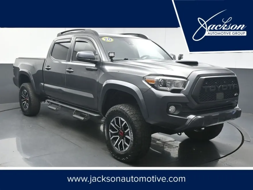 2020 Toyota Tacoma TRD Sport V6 photo 1