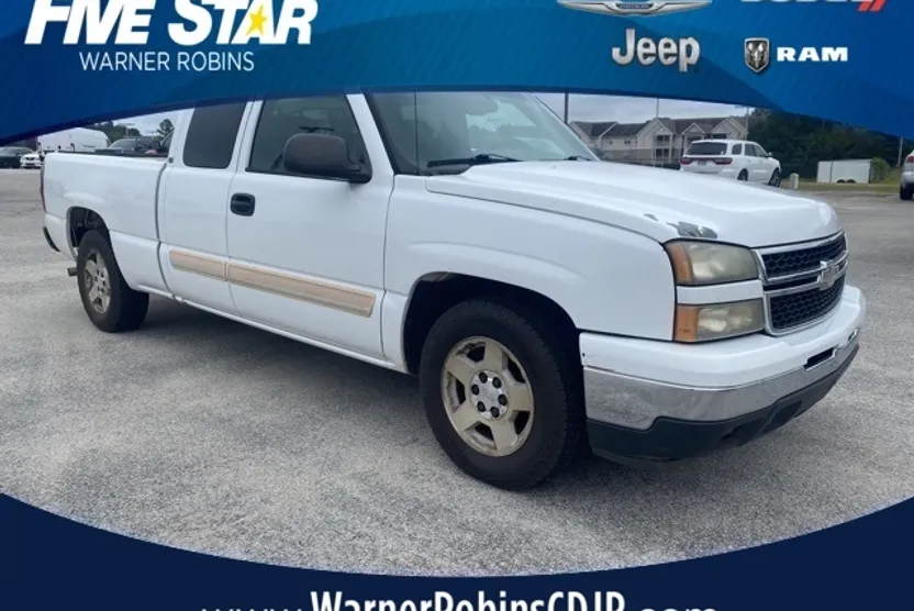 2006 Chevrolet Silverado 1500 LT photo 1
