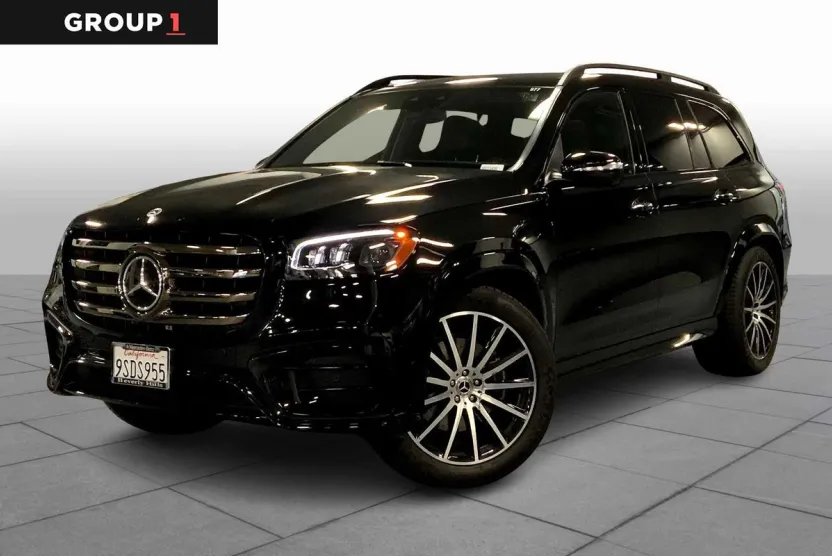 2025 Mercedes Benz GLS 450 4MATIC photo 1