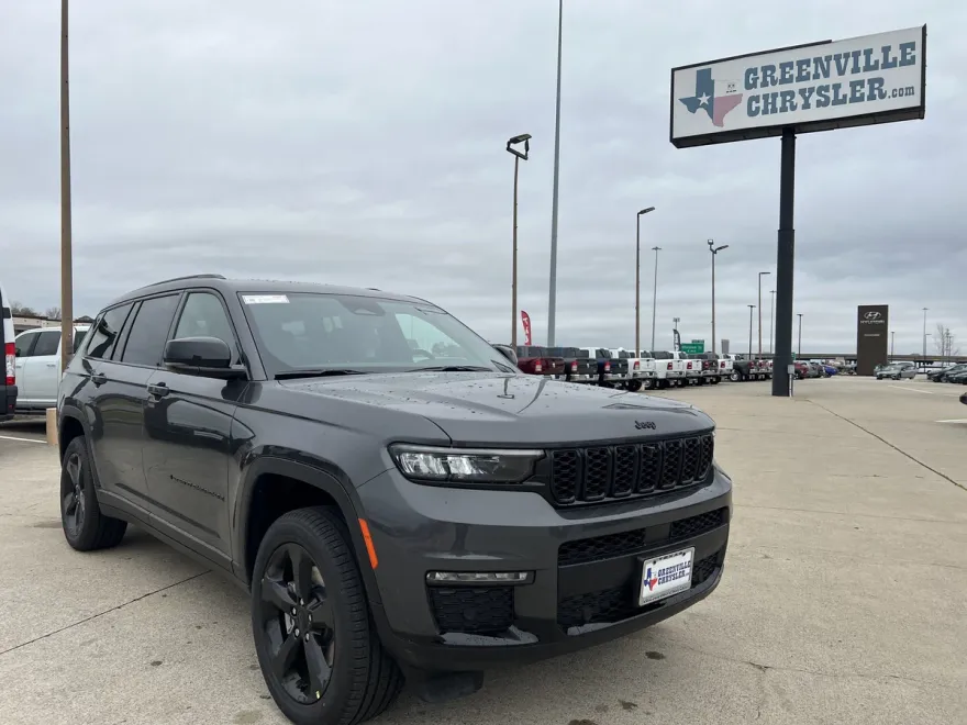 2025 Jeep Grand Cherokee Limited photo 1