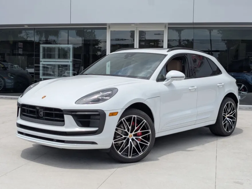 2025 Porsche Macan S photo 1