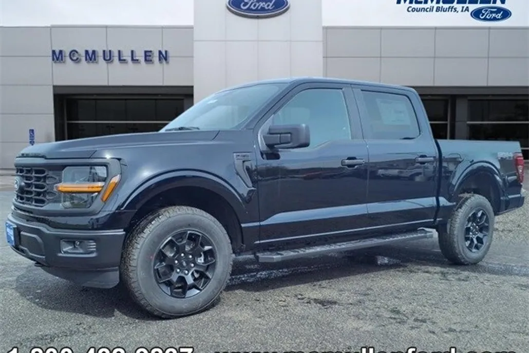 2025 Ford F-150 XLT photo 1