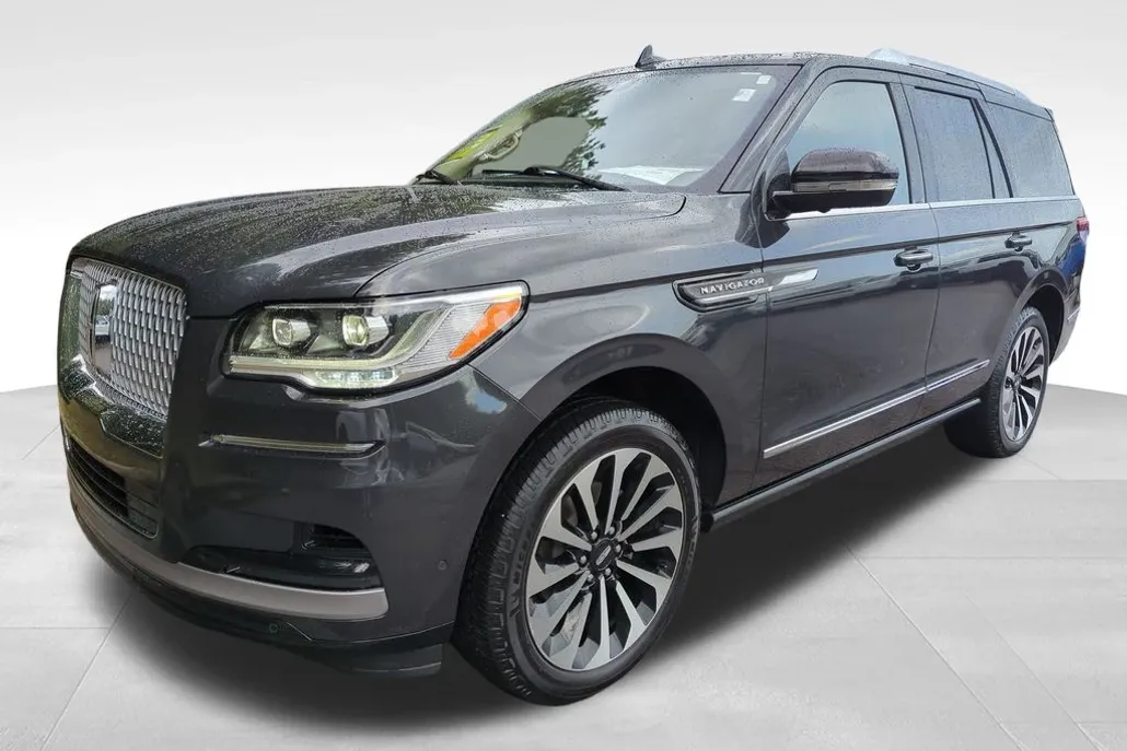 2023 Lincoln Navigator Reserve photo 1