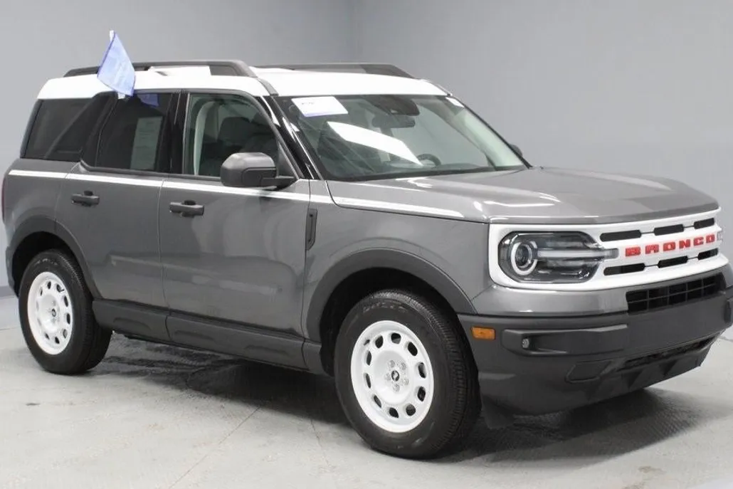 2023 Ford Bronco Sport Heritage photo 1