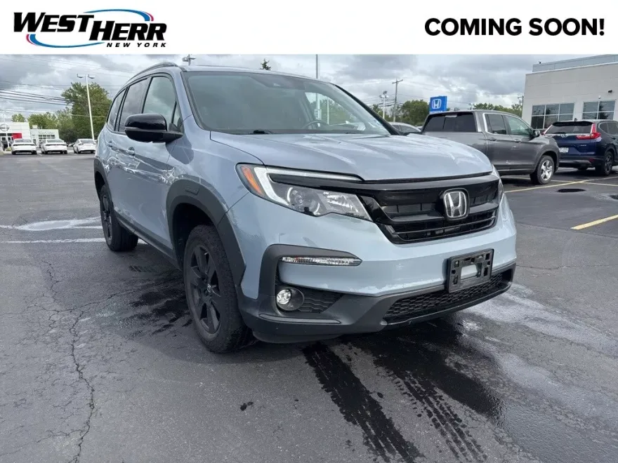 2022 Honda Pilot TrailSport photo 1