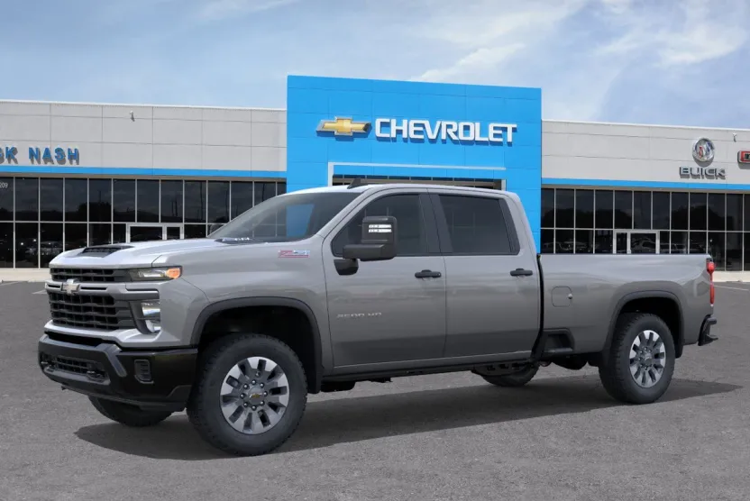 2026 Chevrolet Silverado 2500HD Custom photo 1
