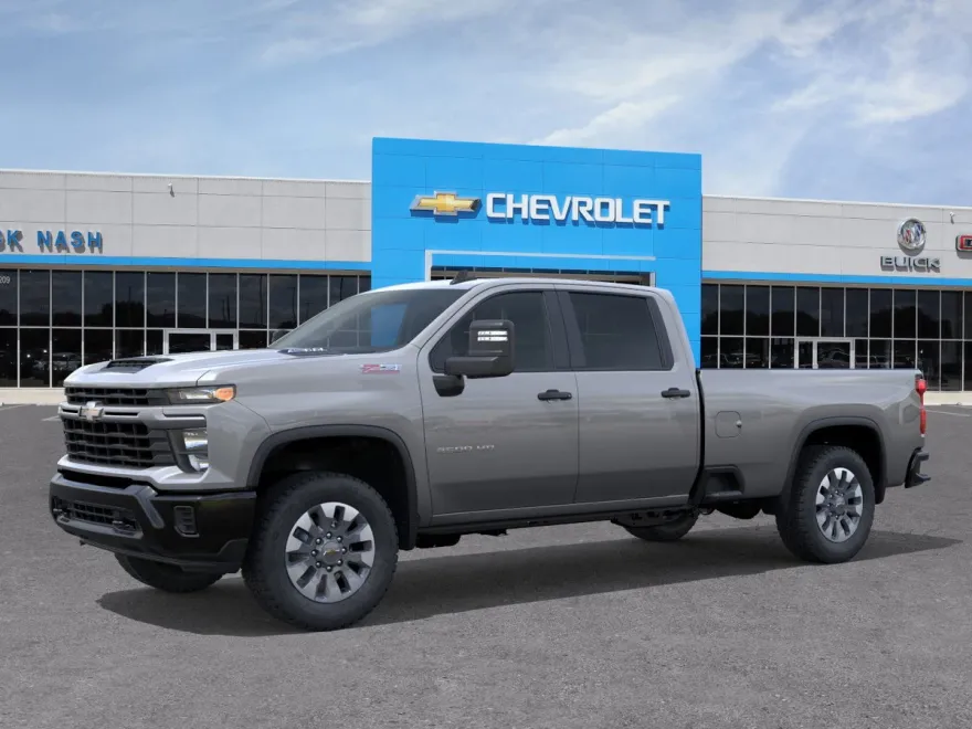 2026 Chevrolet Silverado 2500HD Custom photo 1