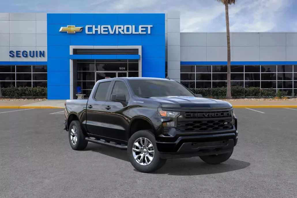 2026 Chevrolet Silverado 1500 Custom photo 1