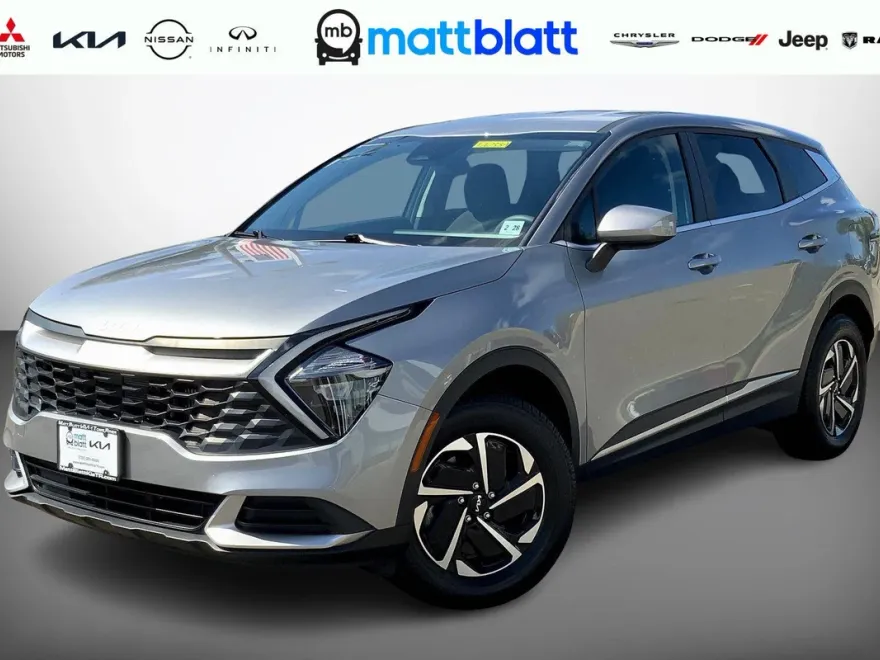 2023 Kia Sportage Hybrid LX photo 1