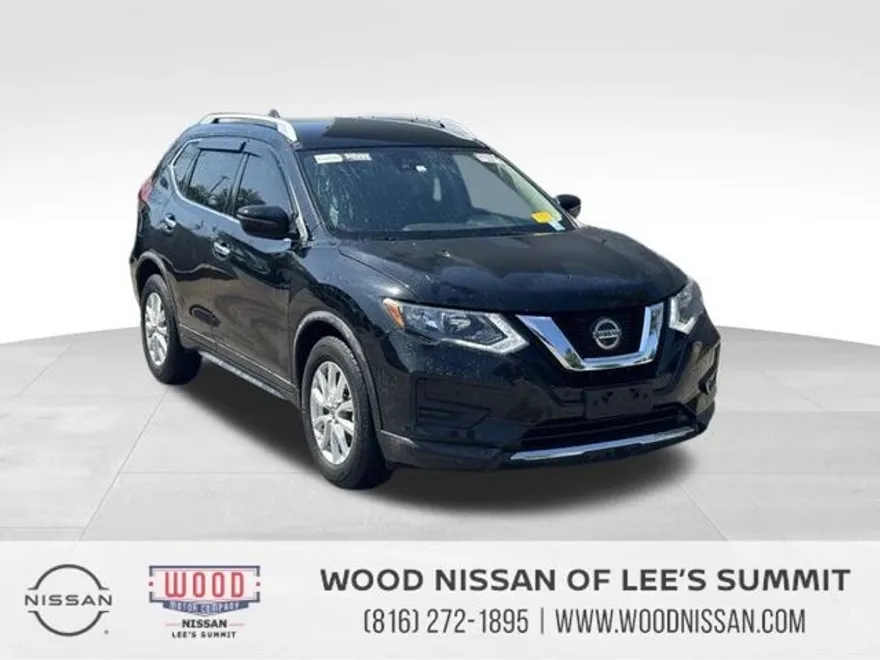 2019 Nissan Rogue SV photo 1