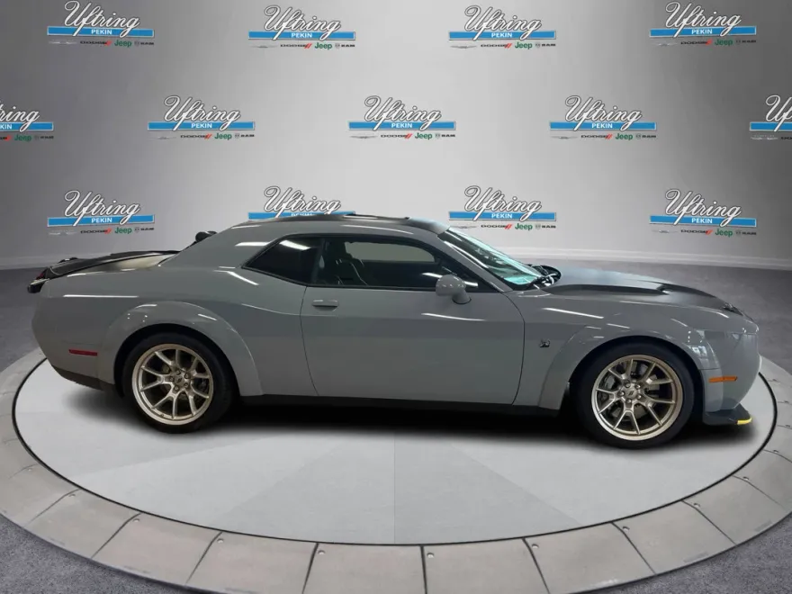 2020 Dodge Challenger R/T Scat Pack Widebody photo 1