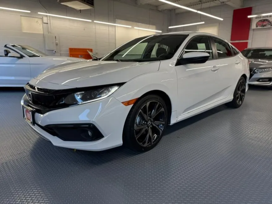 2021 Honda Civic Sport photo 1