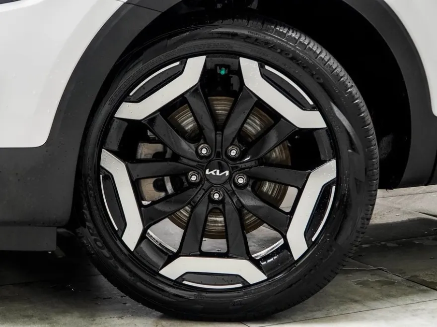 2023 Kia Telluride EX photo 1