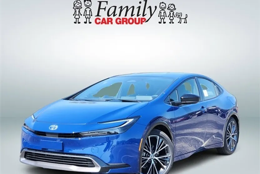 2026 Toyota Prius XLE photo 1
