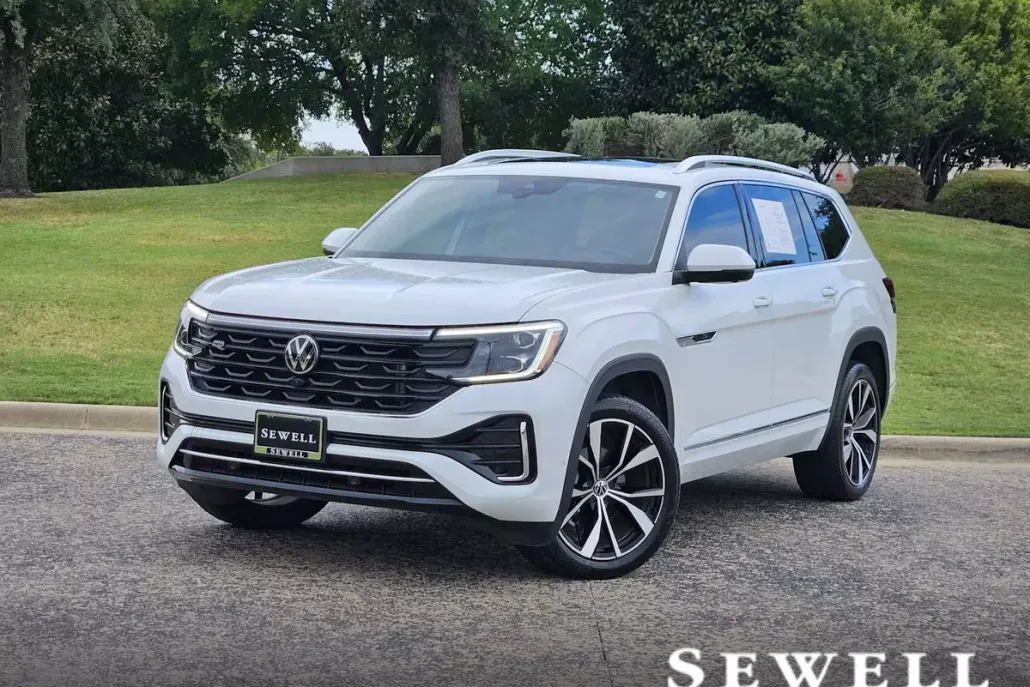 2024 Volkswagen Atlas SEL Premium R-Line photo 1