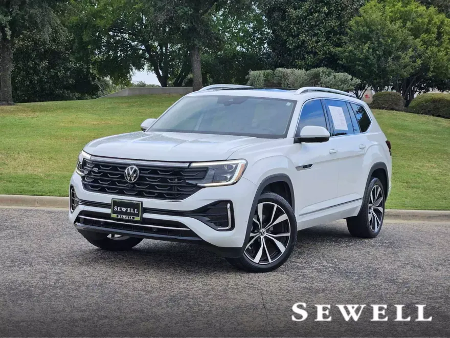 2024 Volkswagen Atlas SEL Premium R-Line photo 1
