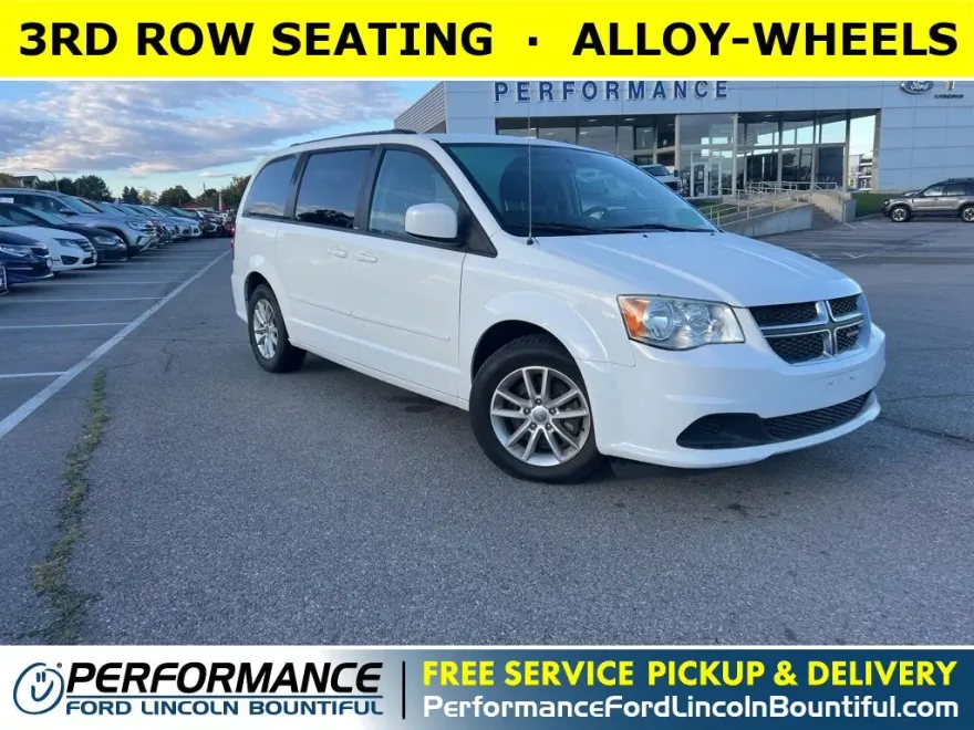 2014 Dodge Grand Caravan SXT photo 1