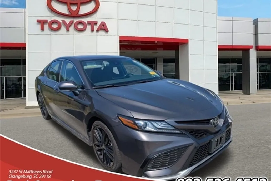2023 Toyota Camry XSE photo 1