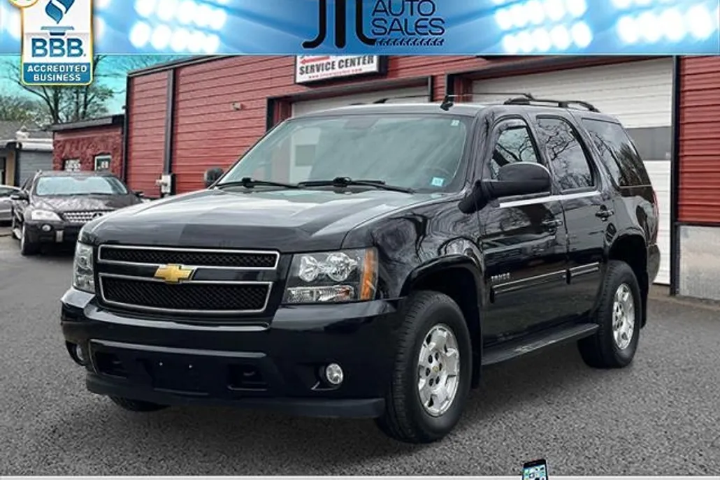 2013 Chevrolet Tahoe LT photo 1
