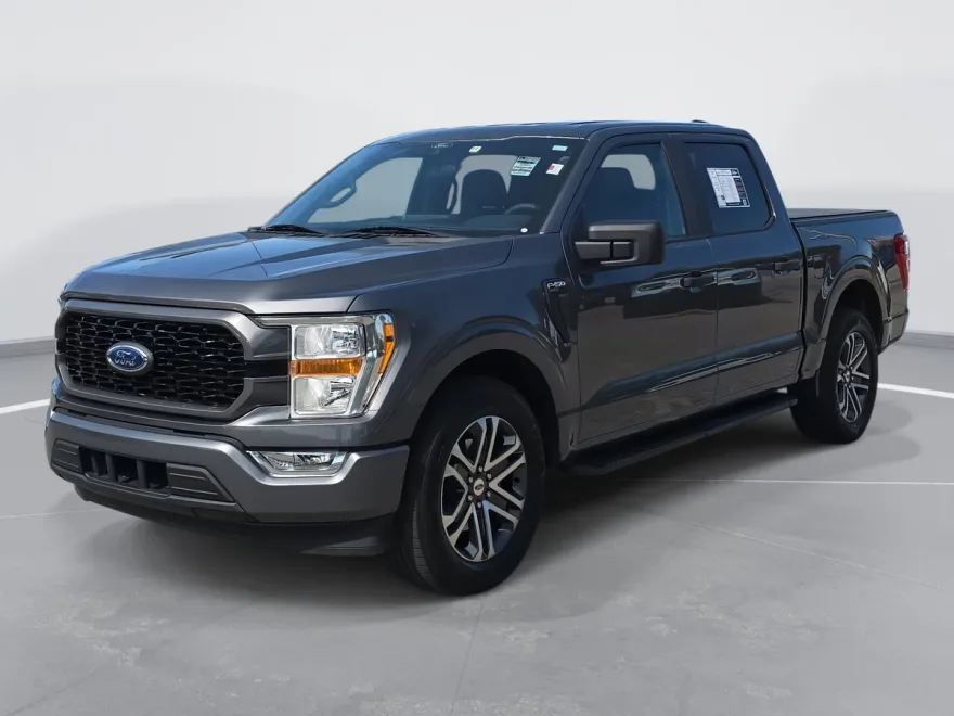 2021 Ford F-150 XL photo 1