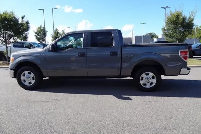 2013 Ford F-150 XLT photo 1