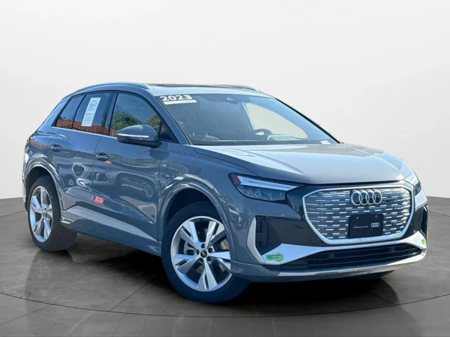 2023 Audi Q4 50 E-tron Premium photo 1
