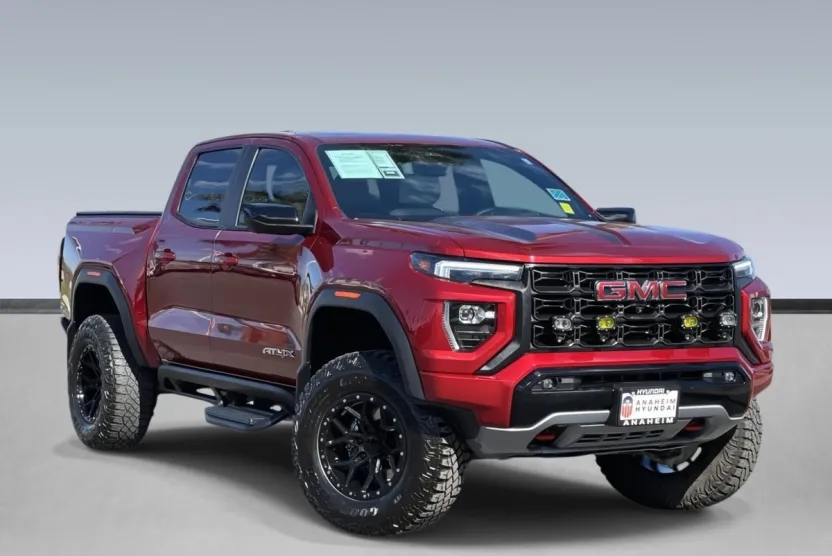 2023 Gmc Canyon AT4X photo 1