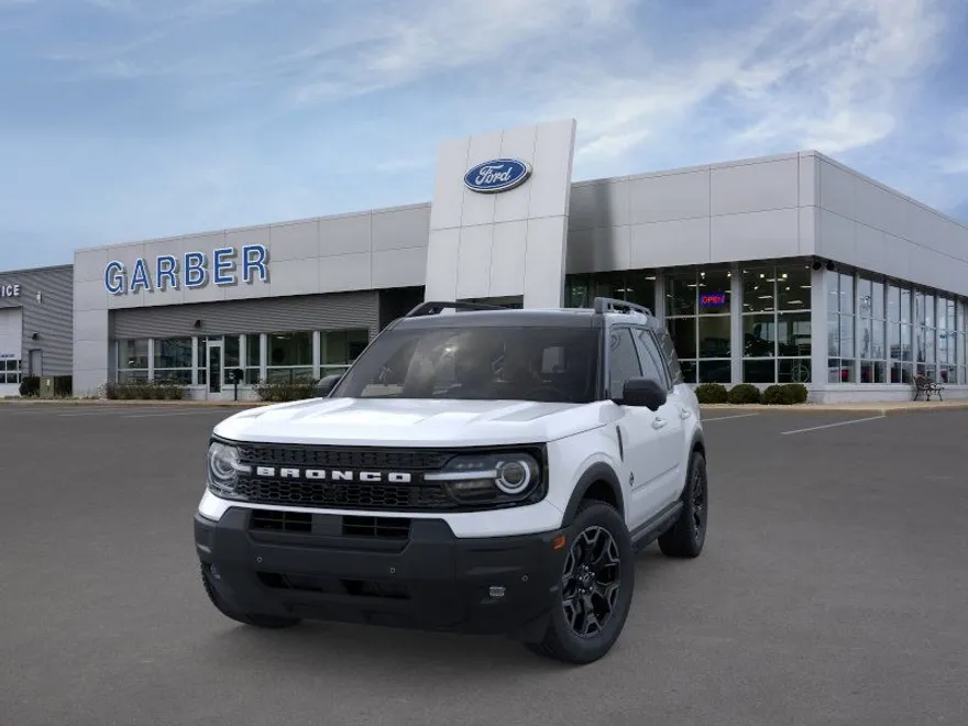 2025 Ford Bronco Sport Outer Banks photo 1