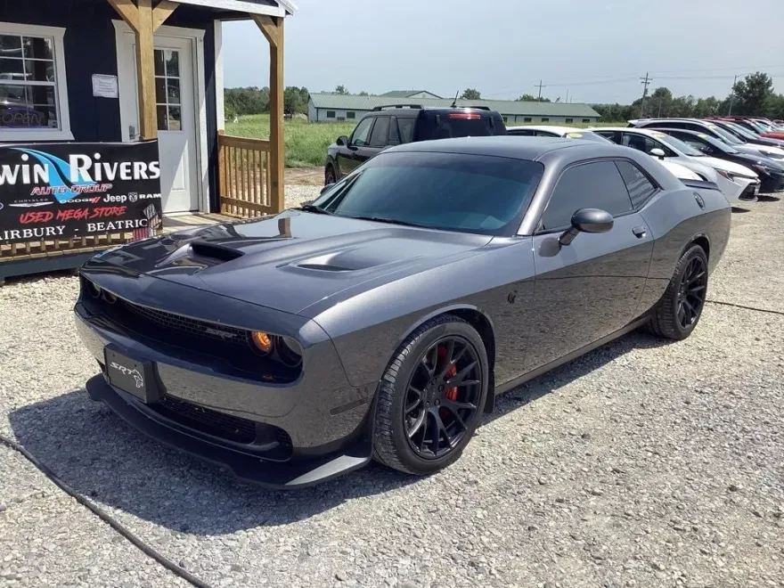 2016 Dodge Challenger SRT8 Hellcat photo 1