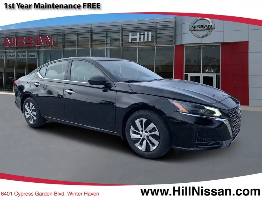 2025 Nissan Altima S photo 1