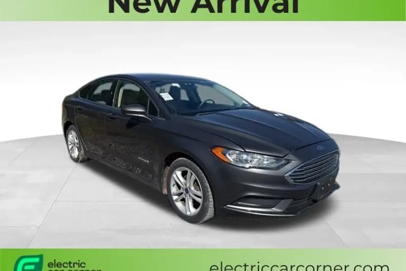 2018 Ford Fusion Hybrid S photo 1