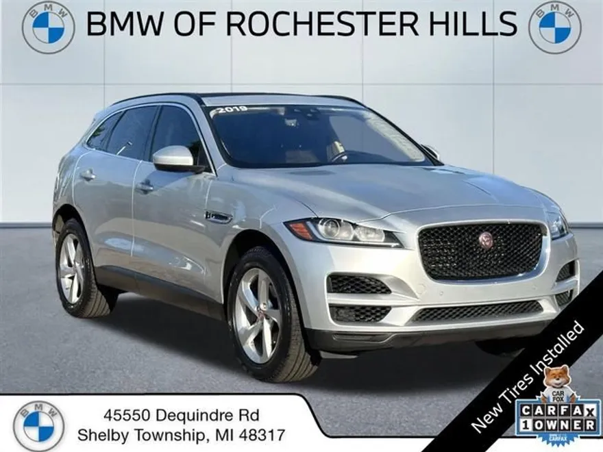 2019 Jaguar F-PACE Premium photo 1