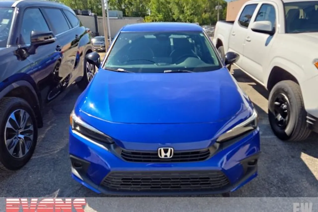 2022 Honda Civic Sport photo 1